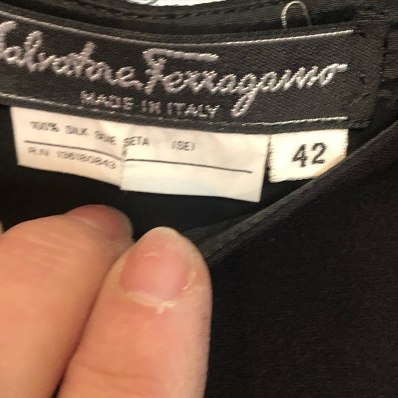 Salvatore  Ferragamo size 42 black Gorgeous 100% wool maxi skirt 12” slit - Picture 2 of 16